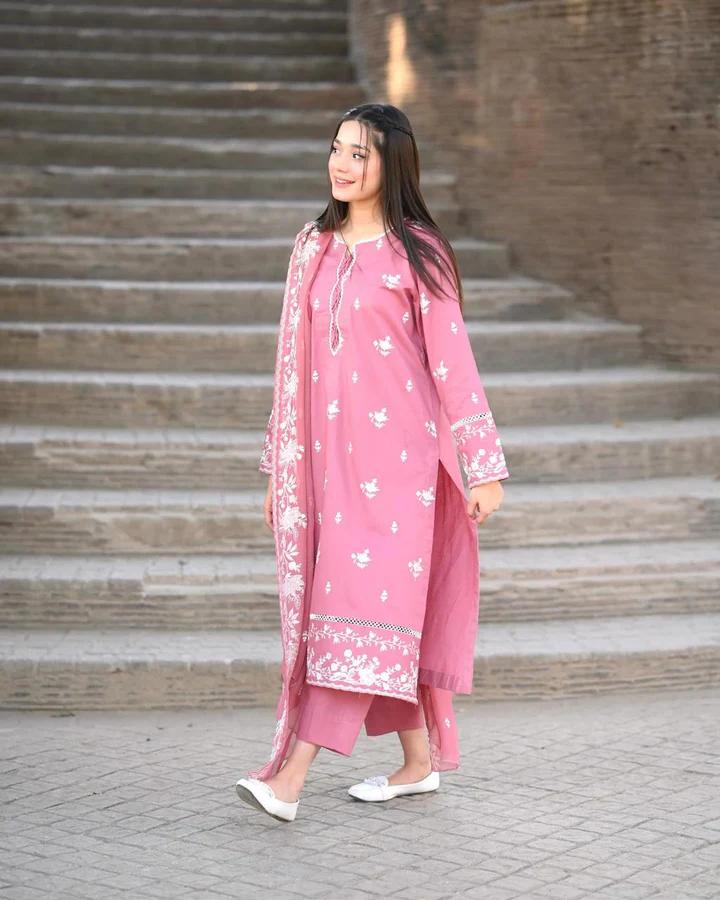 Elegant Pink Embroidered Lawn Suit – 3-Piece Unstitched