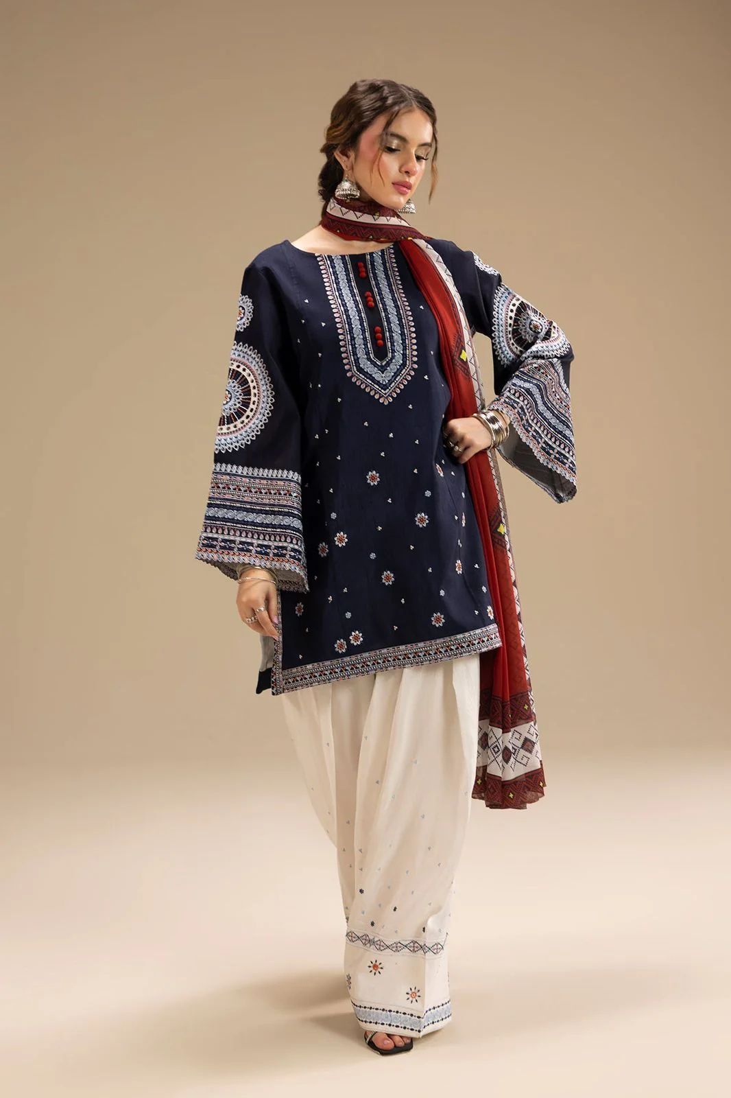 Elegant Navy Blue Embroidered 3-Piece dhanak Suit – Premium winter Wear unstitched